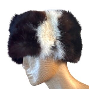 Elegant Vintage Union Label Black and White Fox Fur Hat
